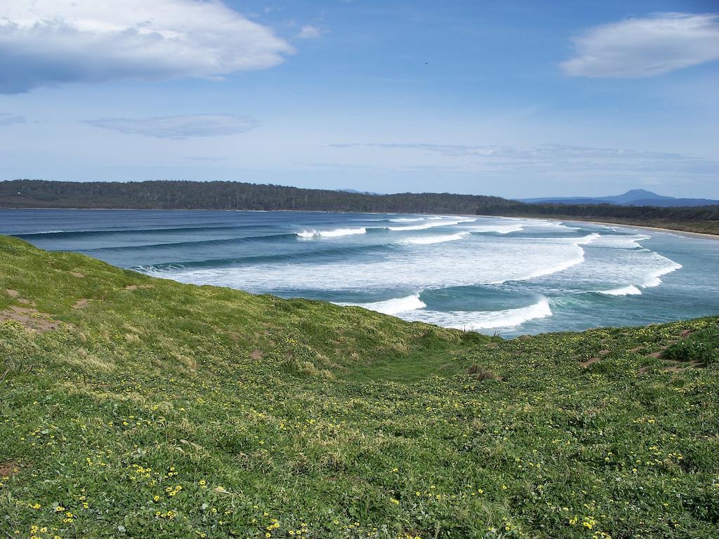 Cloudy Bay Beach House South Bruny Экстерьер фото